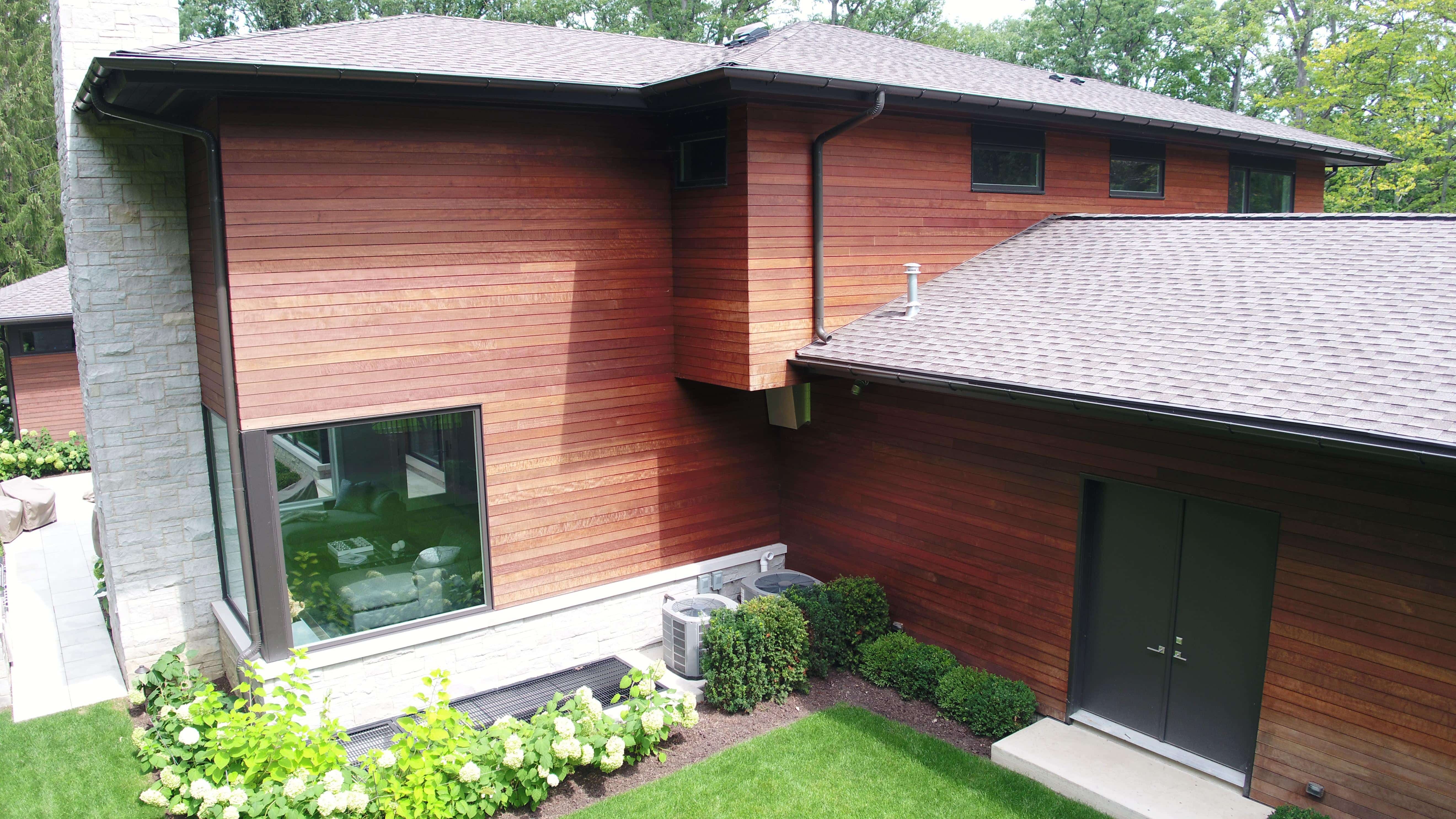Massaranduba Wood Siding Installation Contractor