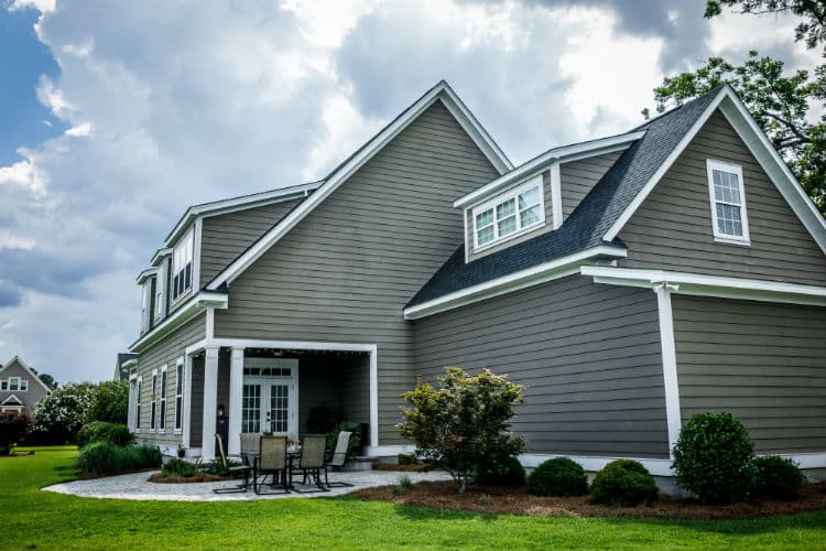 Hardie Board Siding (13 Benefits of James Hardie Siding)